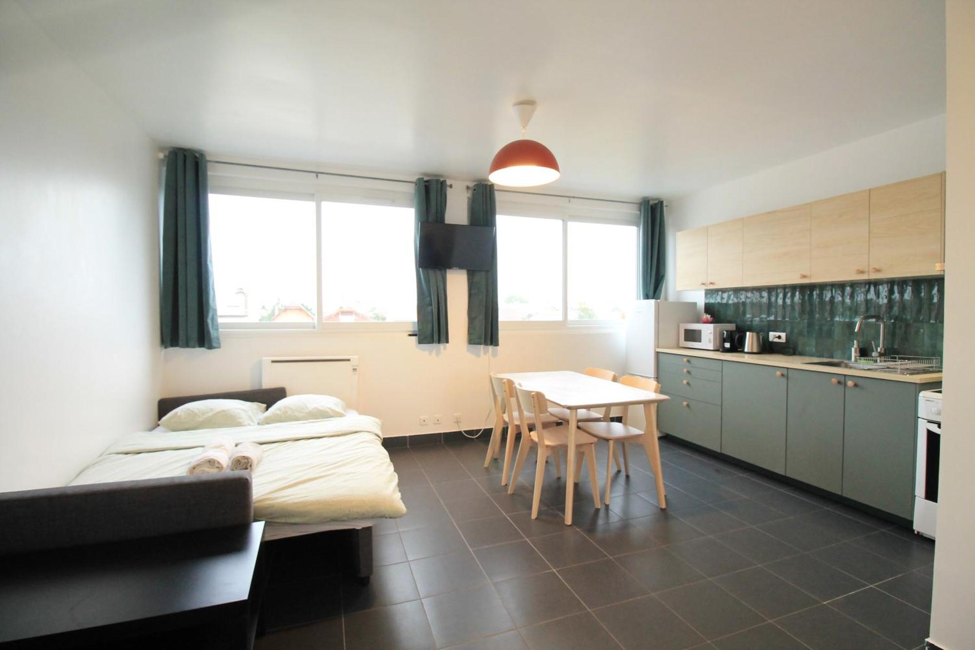 Escale-Marne Fr - 202 - Free Parking - Free Luggage Storage - All Equipped - Linen Included - Washing Machine - 10Mn Walk Metro 8 - Rer A - Panoramic View - From 1 To 14 Guests 매종알포르트 객실 사진